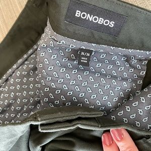 Bonobos Men’s 34/34 chino in olive green